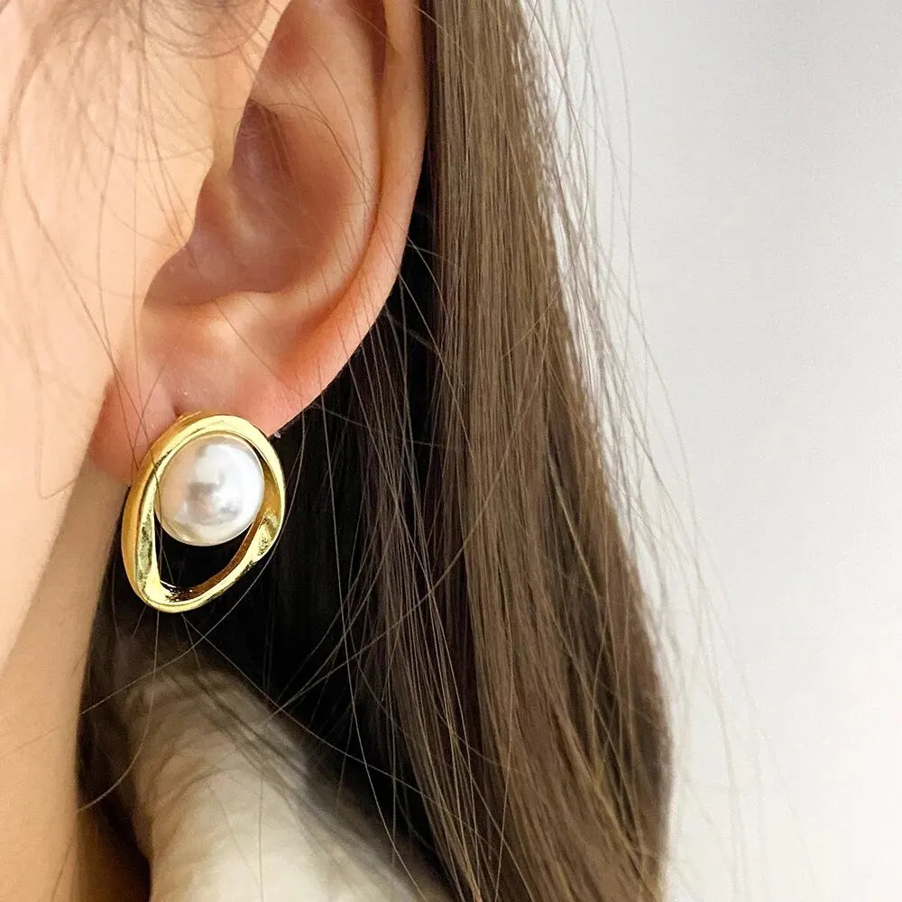 Lumière - Pearl Studs