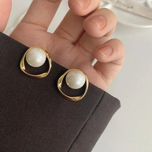 Lumière - Pearl Studs